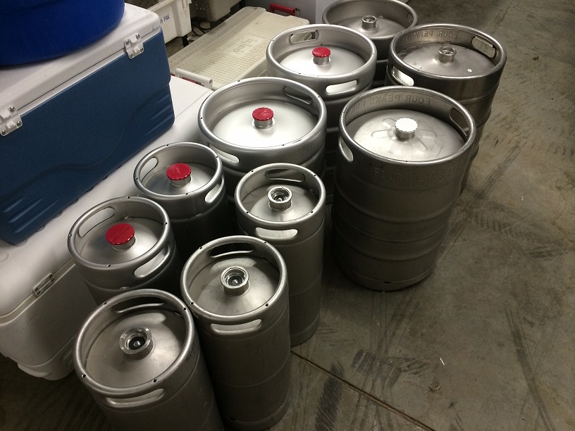 clean kegs